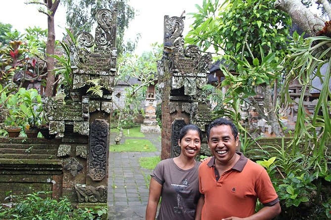 Traditional Balinese Meal in Ubud in Dewa's Family Village Home - A village home beyond central Ubud