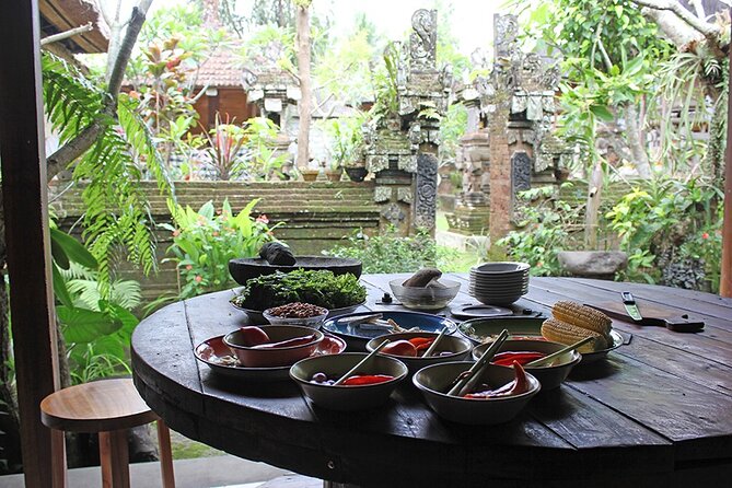 Traditional Balinese Meal in Ubud in Dewa's Family Village Home - Is $56 good value?