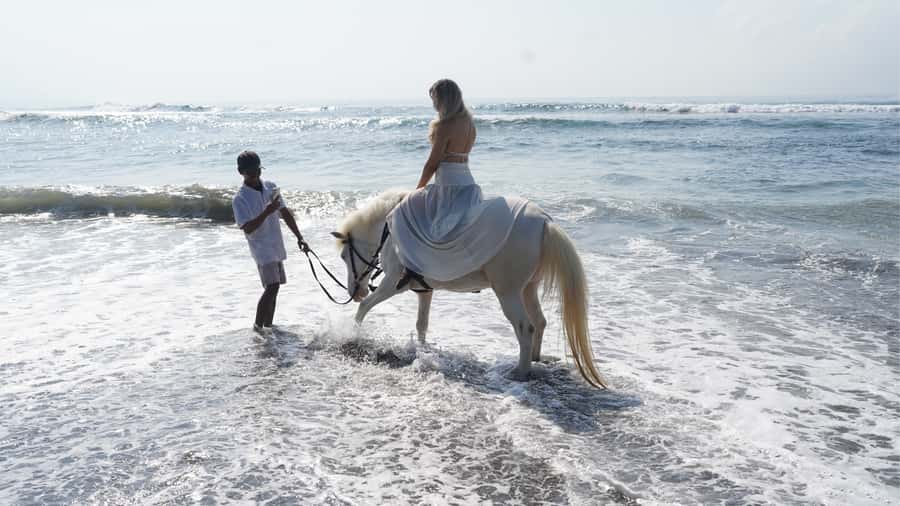 Ubud: 1 Hour Beach Horse Riding with Transfer - Who Will Get the Most From This Ride