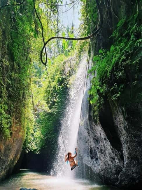 Ubud: 4 Waterfalls Tour with Private Driver - Four waterfalls, four different moods