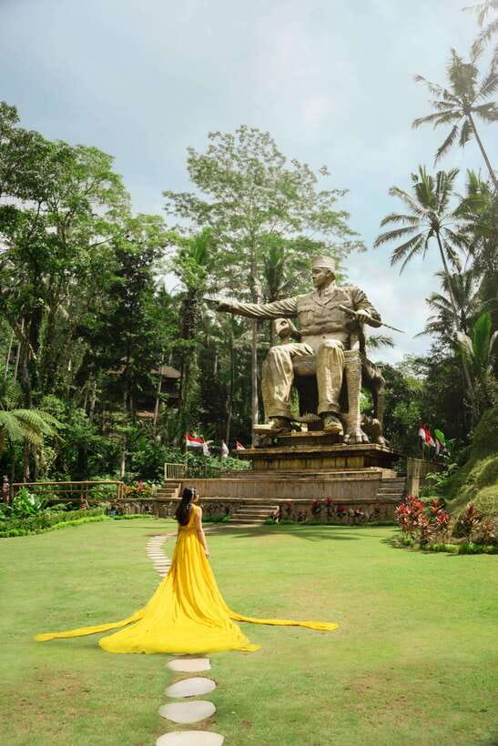 Ubud: Alas Harum Day-Pass, Swing, Sky Bike & Flying Fox - Timing, clothing, and the practical details