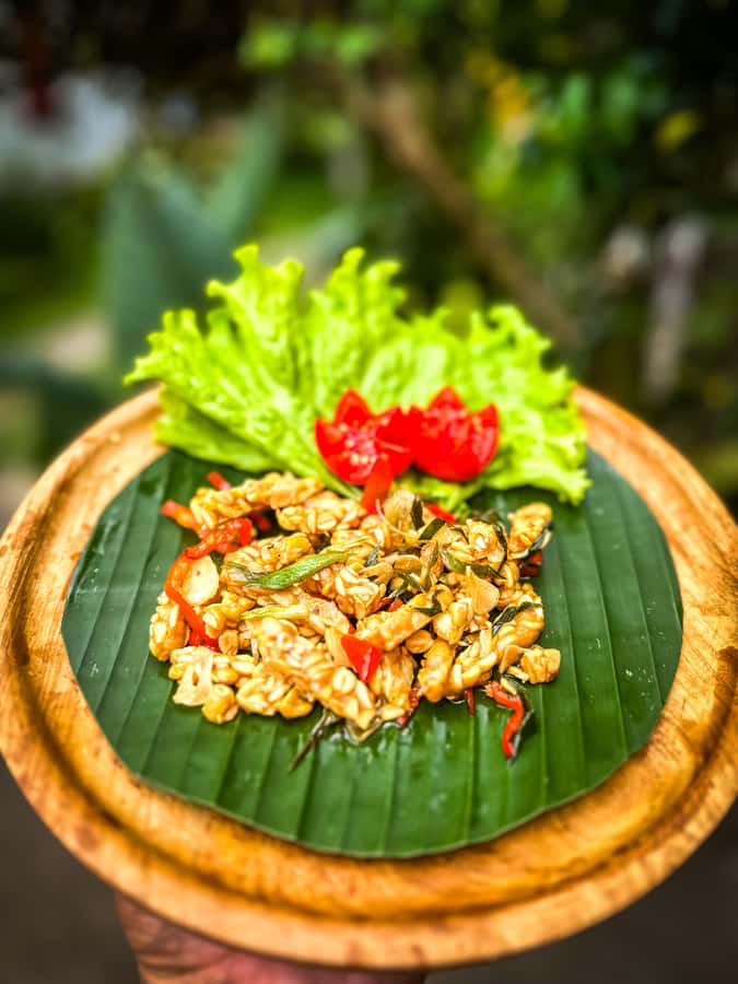 Ubud: Authentic Traditional Balinese Village Cooking Class - Eating like a local with the family