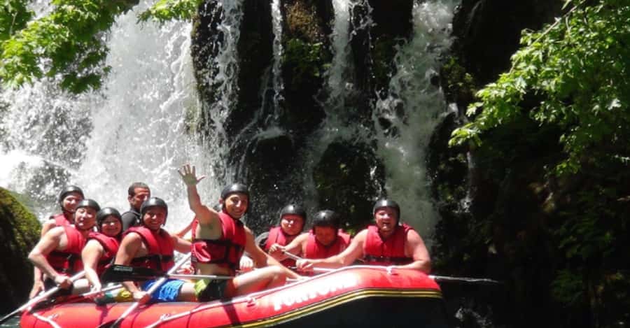 Ubud: Ayung River Rafting Adventure with Lunch and Transport - Lunch, showers, and the climb back up