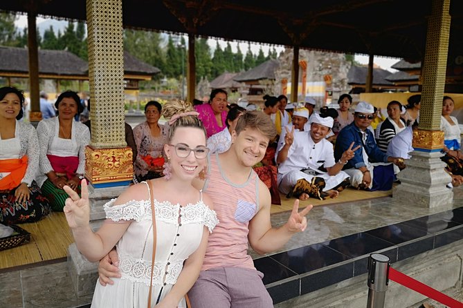 Ubud Bali Driver ( Bali Custom Tour ) - Tegalalang Rice Terrace: scenery with a practical catch