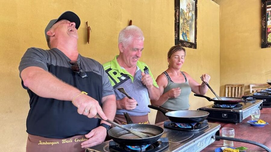 Ubud: Balinese Cooking Class with Hotel Transfers - Rice fields and a look at village life