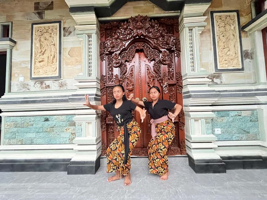 Ubud: Balinese Dance Class with Local Instructor - Why this Ubud dance class feels different