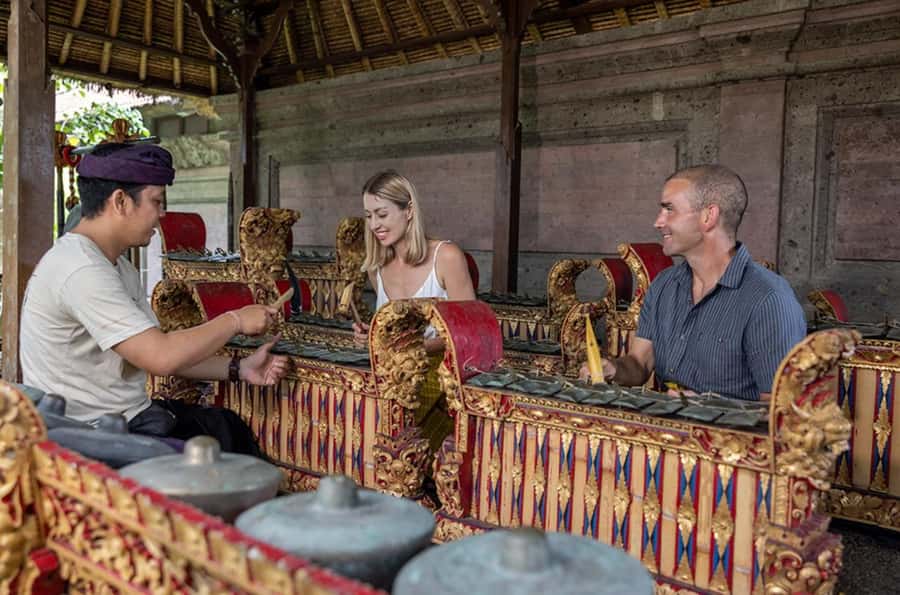 Ubud: Balinese Traditional Gamelan Music Class with a Master - What makes Balinese gamelan different