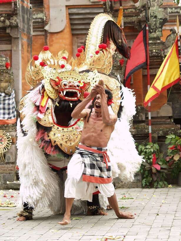 Ubud: Barong Dance and Keris Cultural Dance Show Tickets - Key points before you book