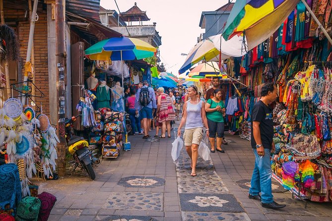 Ubud City Tour I: Monkey Forest, Ubud Palace, Art Market, and Waterfall - Ubud Traditional Art Market, with one hour to browse