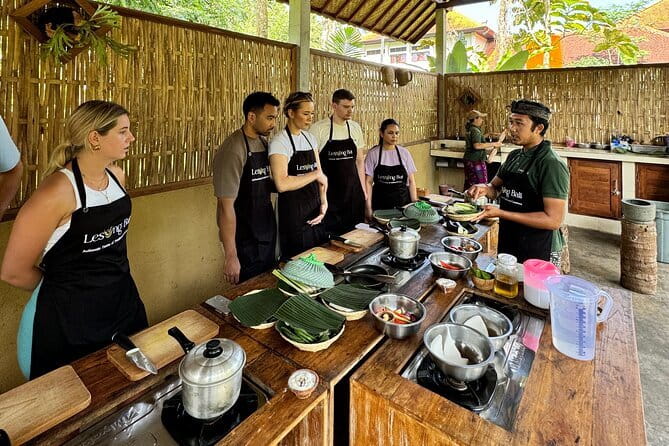 Ubud Cooking Class with Optional Market Visit Pickup Included - Eating your own Balinese meal in a rice-field setting