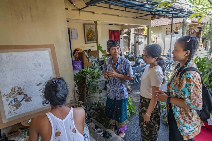 Ubud: Culture and sightseeing tour with Friendly local Guide - Batuan and Balinese painting