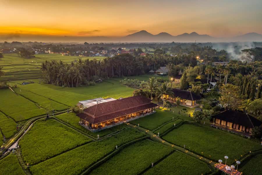 Ubud: Kecak Dance and Royal Balinese Dinner - Key points to know