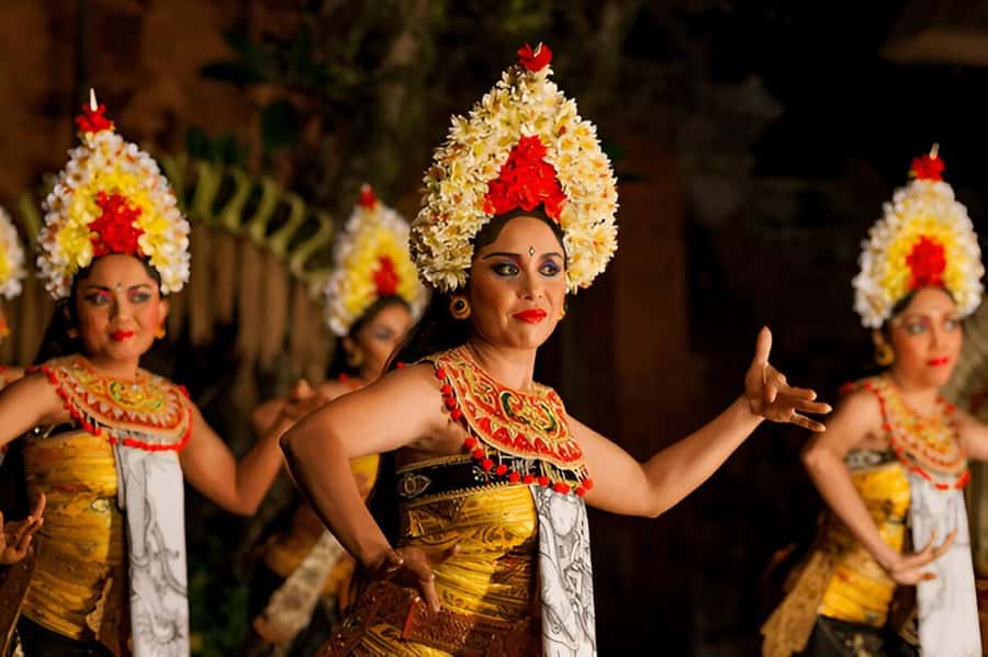 Ubud: Legong Lasem Or Ramayana Ballet Show Ticket - Choosing between Legong, Sanghyang, and Ramayana