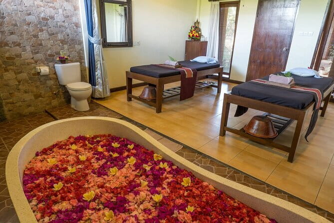 Ubud Luxury Bali Spa Package with amidst rice fields - What the Balinese massage is meant to do
