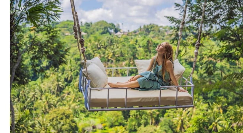 Ubud: Monkey Forest, Tegenungan Waterfall, and Rice Terraces - Ubud Art Market and the art of browsing wisely