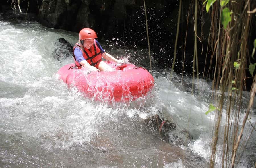 Ubud: Pakerisan Jungle River Tubing Adventure with Lunch - Why this river trip works for beginners