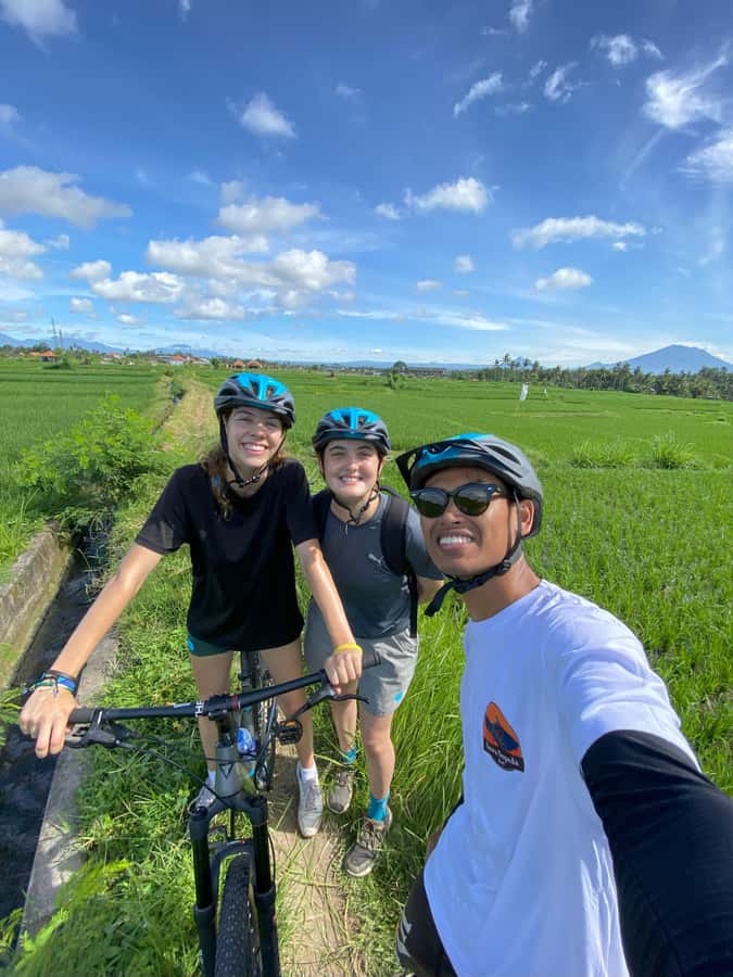 Ubud : PRIVATE Bike Tour inside Rice Field Ubud Countryside - Riding Through Rice Fields and Quiet Villages