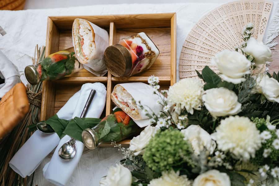 Ubud: Romantic Picnic on a Wooden Boat with Sparkling Wine - Meeting at Dua Dari, a Residence by Hadiprana