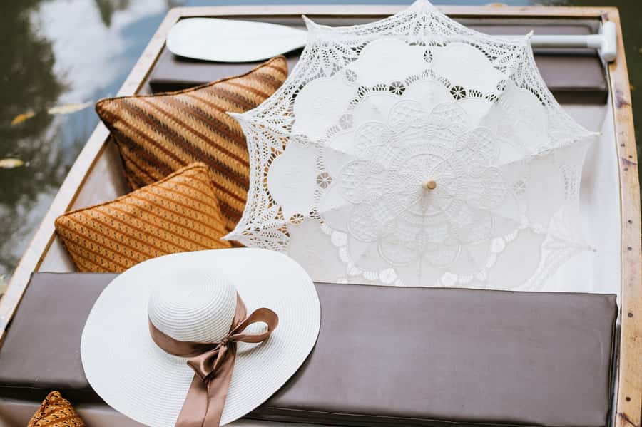 Ubud: Romantic Picnic on a Wooden Boat with Sparkling Wine - The Picnic Basket and Sparkling Wine