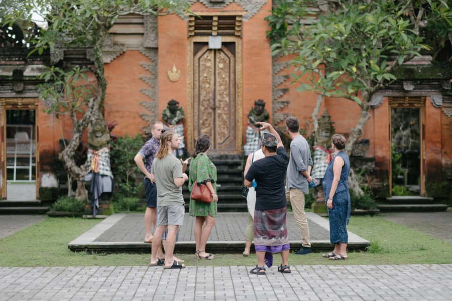 Ubud's Journey from Past to Present - The guides make the history easier to follow
