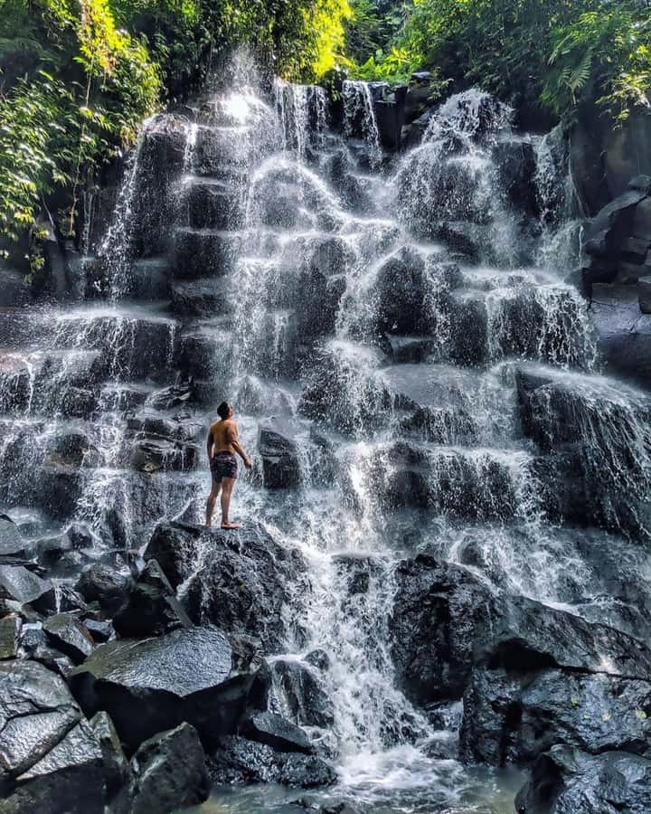 Ubud: Secret Waterfalls and Jungle Swing Private Tour - Kanto Lampo: the best photo stop