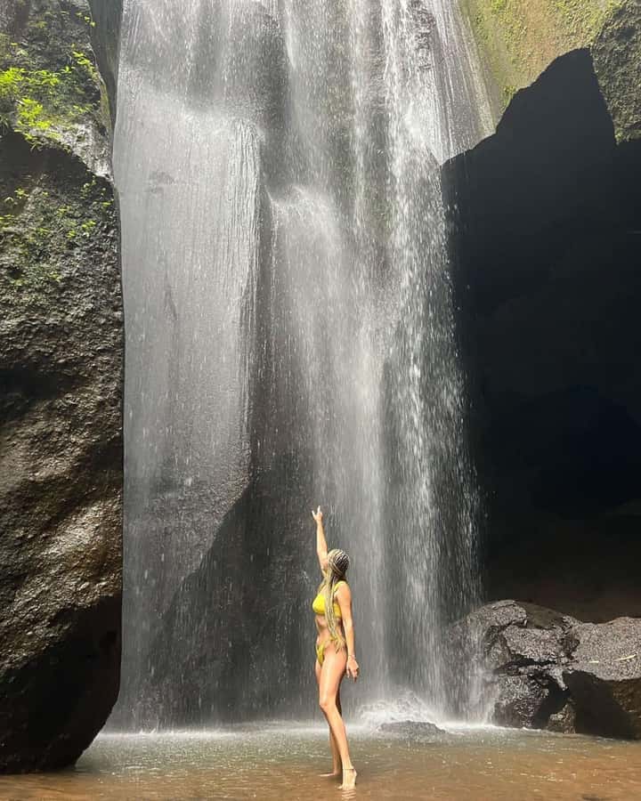 Ubud: Secret Waterfalls and Jungle Swing Private Tour - Lunch at a local restaurant