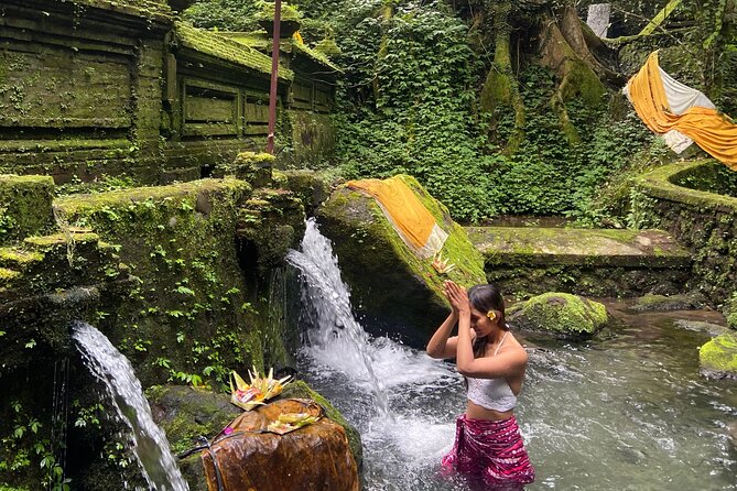 Ubud Shamanic Healing and Purification Ceremony - Practical manners for a sacred visit