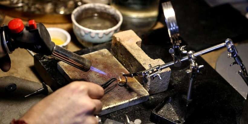 Ubud Silver Artistry Class: Create Unique Jewelry in Bali - Culture, Conversation, and the Optional Tour
