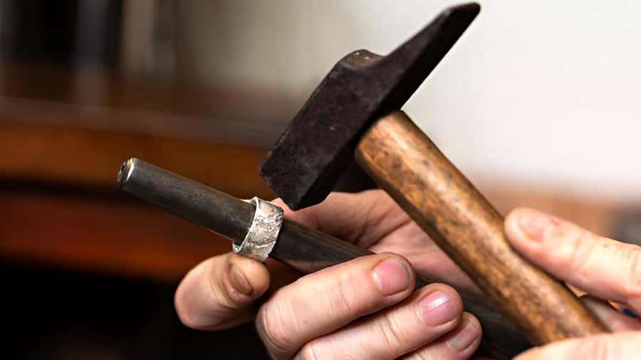 Ubud Silver Class: Forge Your Personal Silver Keepsake - Measuring and Shaping the Silver