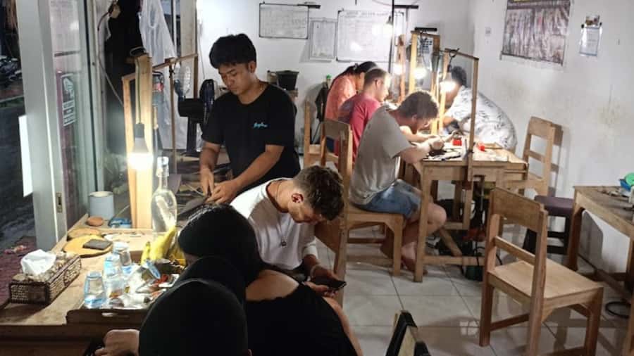 Ubud: Silver Class Making Workshop with 5g of Silver - Filing, polishing, and the final reveal