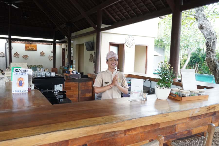 Ubud: Silver Jewelry Making Class with Pool Access - Pool Time Adds Value, But the Jewelry Is the Main Event