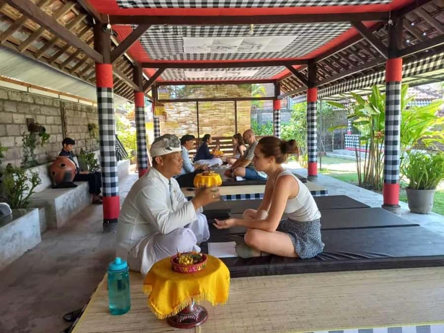 Ubud: Spiritual Cleansing, Palm Reading, & Trauma Healing - Key points to know before booking