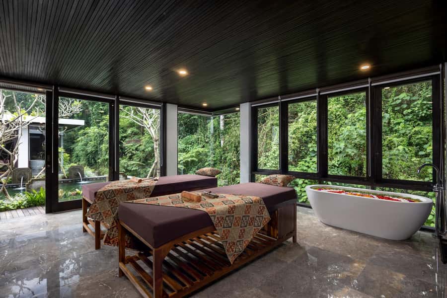 Ubud: Tejas Spa Unagi Riverfront Massage & Flower Bath - Key points to know before booking