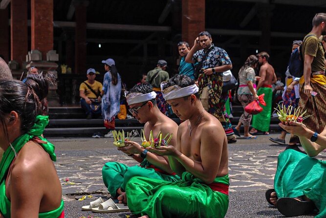 Ubud Tour - Balinese Healing By Shaman And Self Purification - Tegallalang Rice Terrace before the ride back