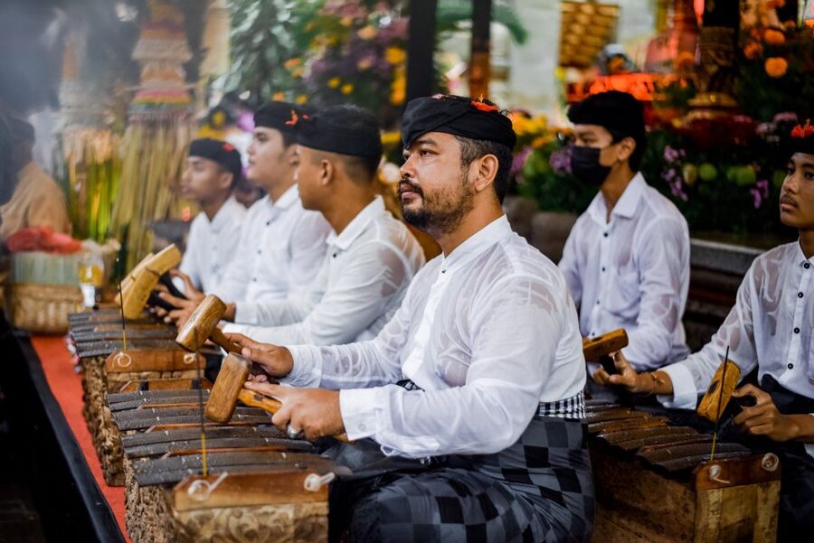 Ubud: Traditional Balinese Music Lesson - The First Part: Gamelan History and Balinese Culture