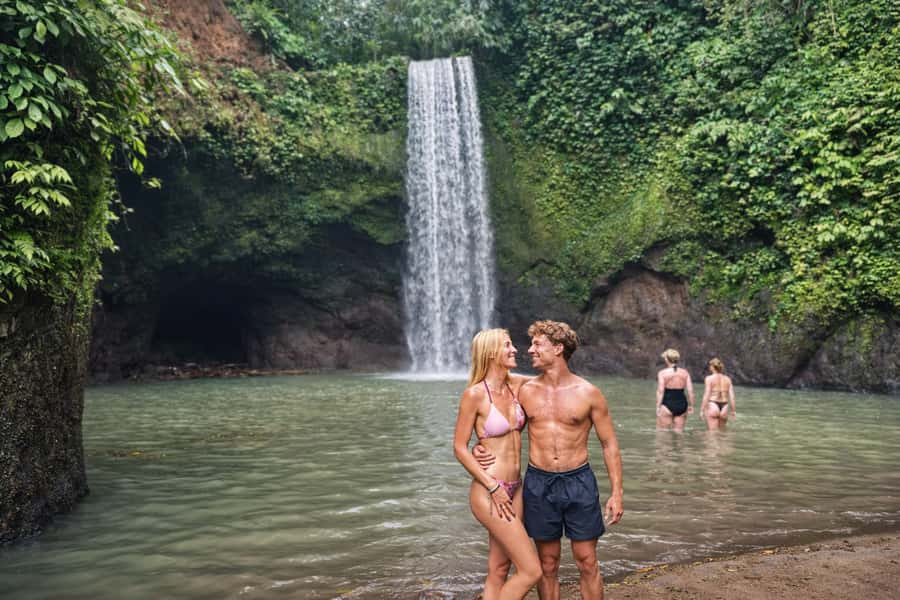 Ubud: Waterfalls, Water Temple & Rice Terraces Private Tour - Tirta Empul and the rules of a sacred spring