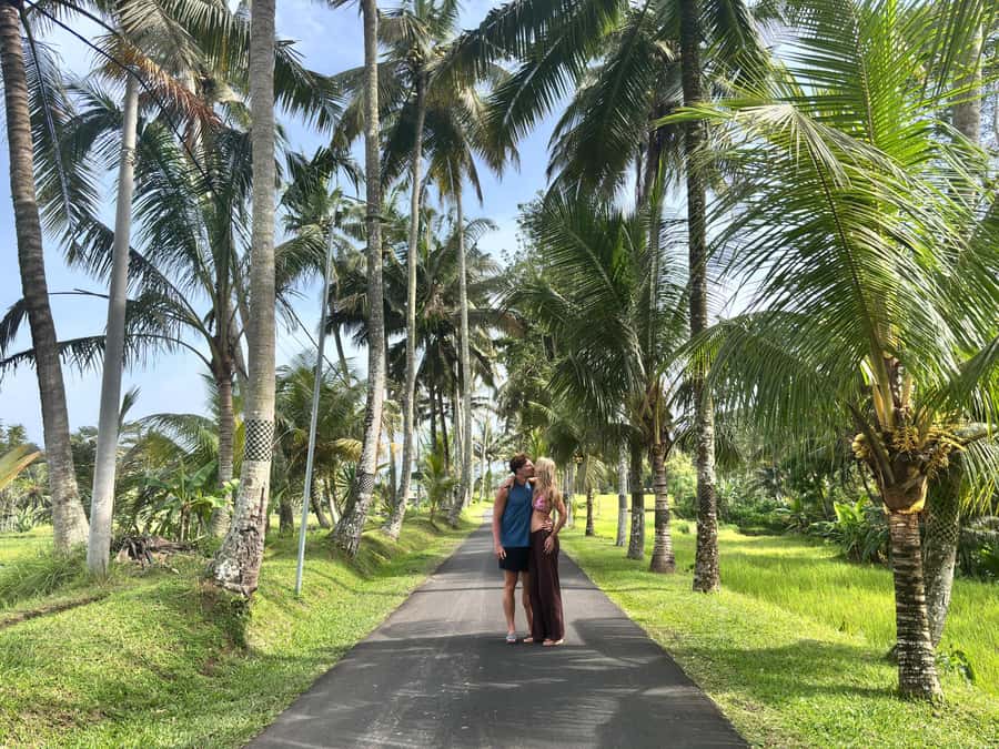 Ubud: Waterfalls, Water Temple & Rice Terraces Private Tour - Kanto Lampo for photos and Tibumana for swimming
