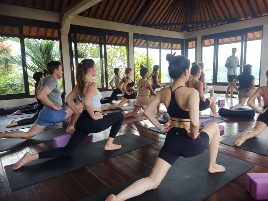 Ubud: Yoga Class, Spiritual Open Chakra and Temple Healing - Key points to know before booking