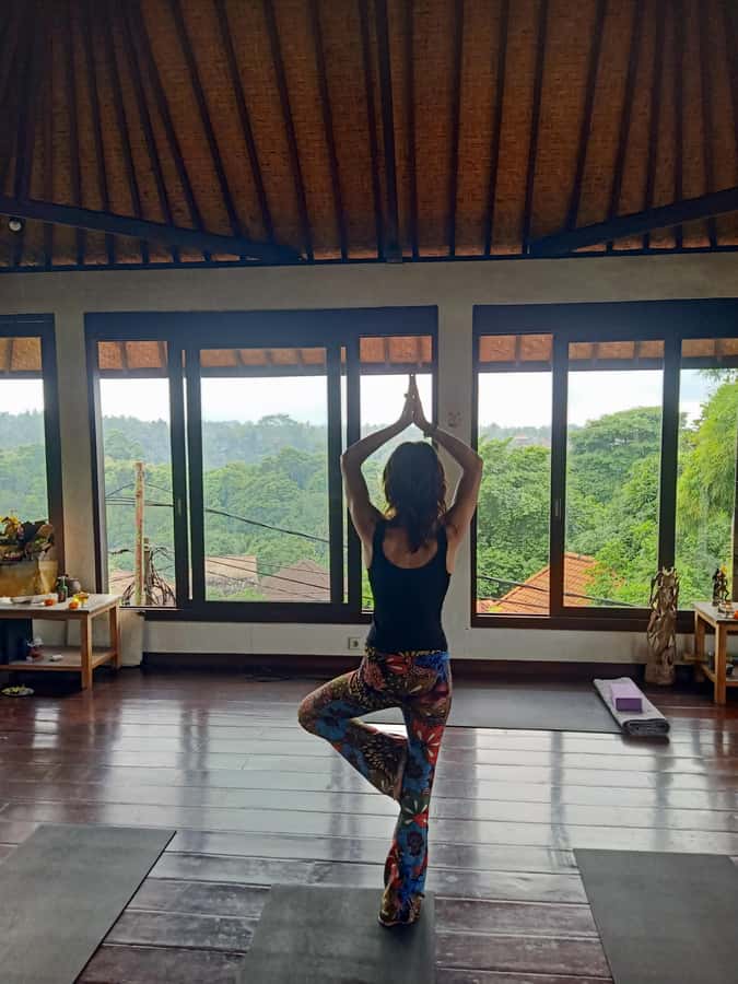 Ubud: Yoga Class, Spiritual Open Chakra and Temple Healing - Yoga first, with Bali setting the pace