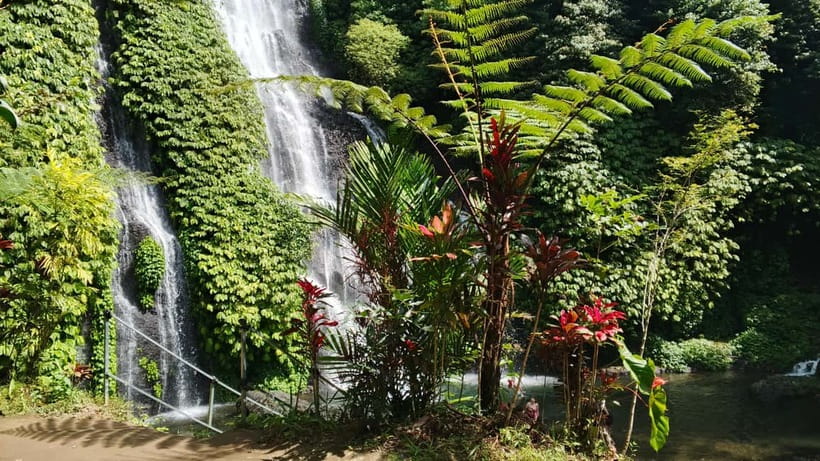 Ulun Danu Beratan Temple, Jatiluwih, Banyumala waterfall - Leke Leke Waterfall and the final photo stop