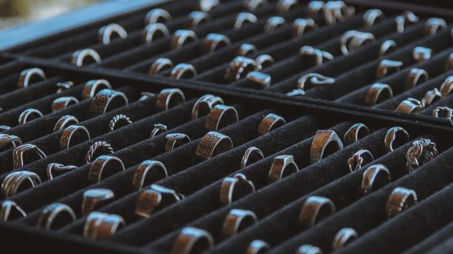 Uluwatu: Krisna Silver Class & Workshop - Gold plating, gemstones, and chains are separate choices