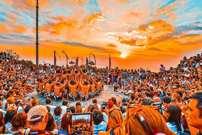 ️Uluwatu Temple Sunset & Kecak Fire Dance Tour - Jimbaran dinner on the beach
