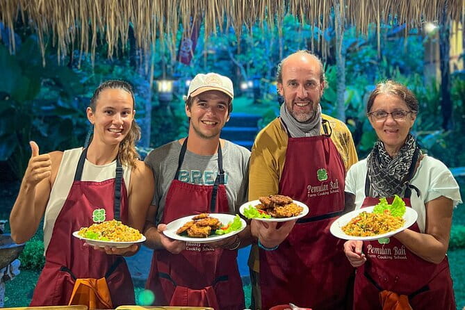 VIllage Firefly Night Tour - Ubud Bali - Cooking dinner with local hosts