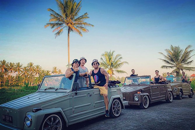 Visit Rice terrace, Beratan temple, waterfall by Vantage Volkswagen 181 - Lake Beratan closes the day with Bali’s classic temple view