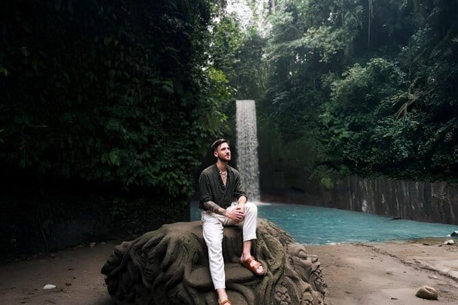 Wonderful Ubud Monkey Forest, Waterfalls, Temples and More - Lunch with a view at D Alas Warung
